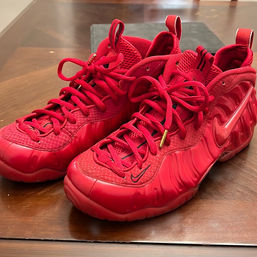 Nike Air Foamposite Pro “Gym Red”